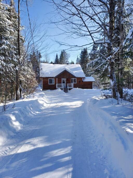 Chalet Riviere - Bord De Riviere - Romantique เซนต์ อเล็กซิส เด มองส์ ภายนอก รูปภาพ